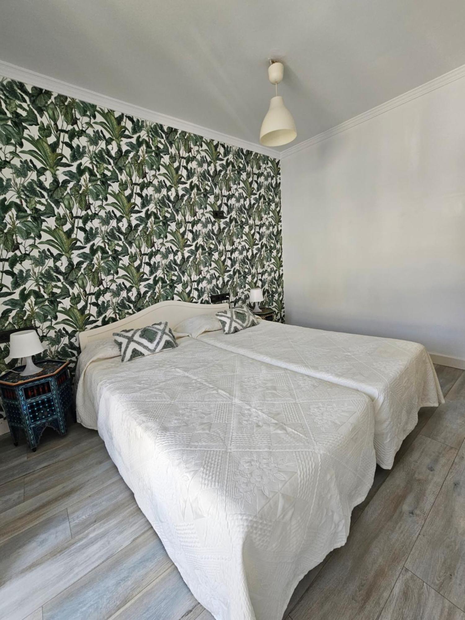 Pedregalejo Beach House Lejlighed Málaga Eksteriør billede